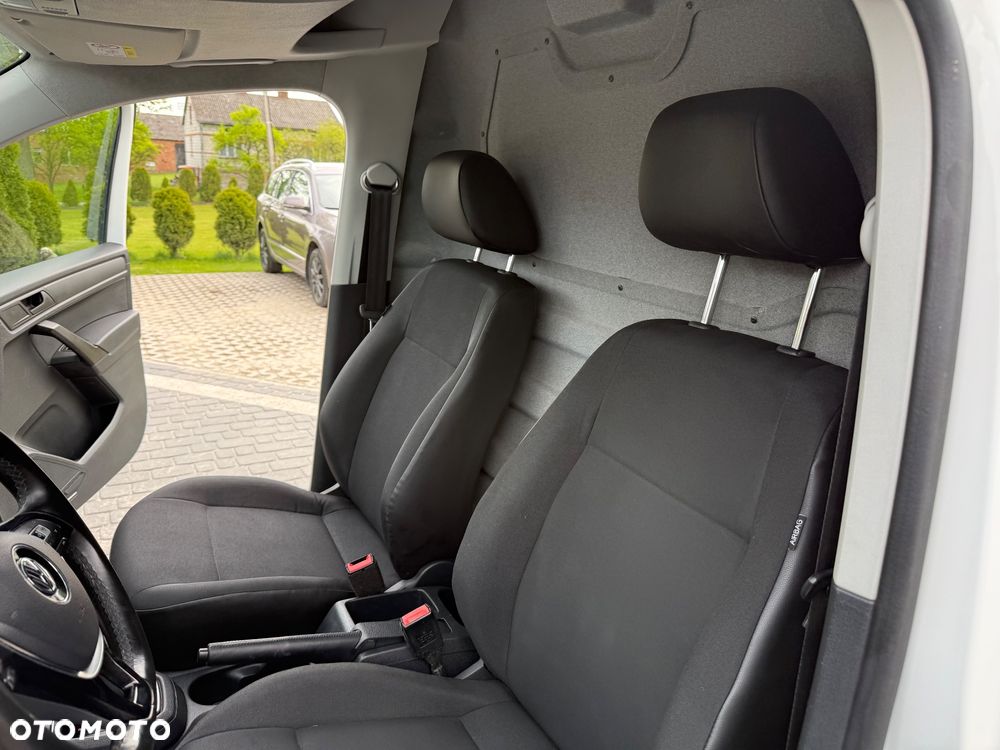 Volkswagen Caddy - 22
