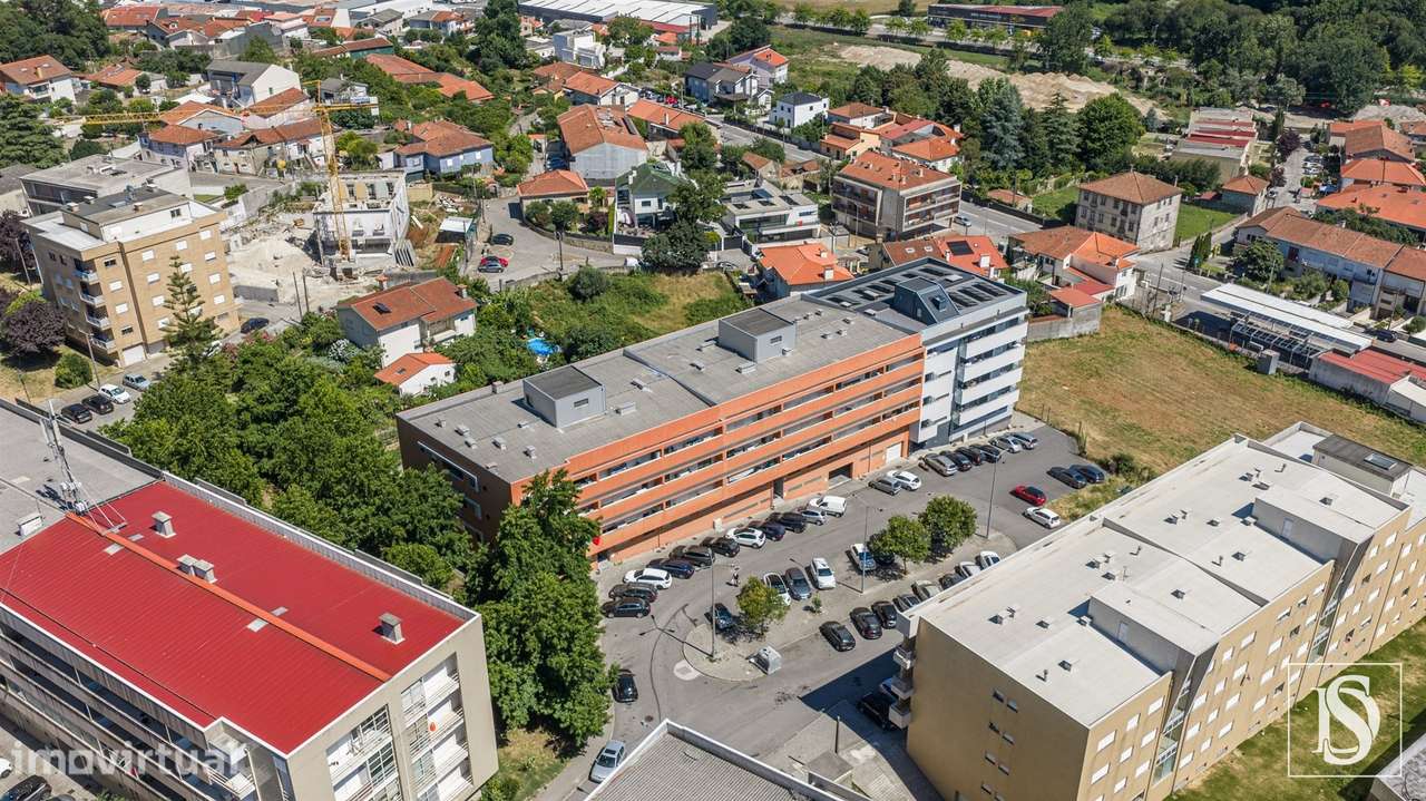 Apartamento T1+1 Venda em Gualtar,Braga - Grande imagem: 2/17
