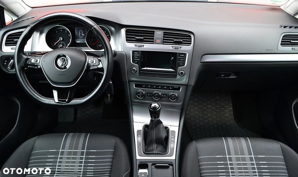 Volkswagen Golf 1.4 TSI BlueMotion Technology Lounge - 6
