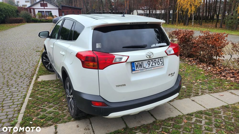 Toyota RAV4 2.0 D-4D Active 4x2 - 6