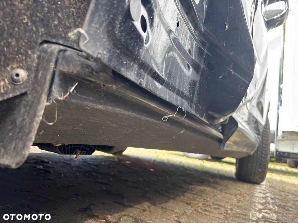 Volvo XC 60 T6 AWD Recharge Geartronic RDesign - 8