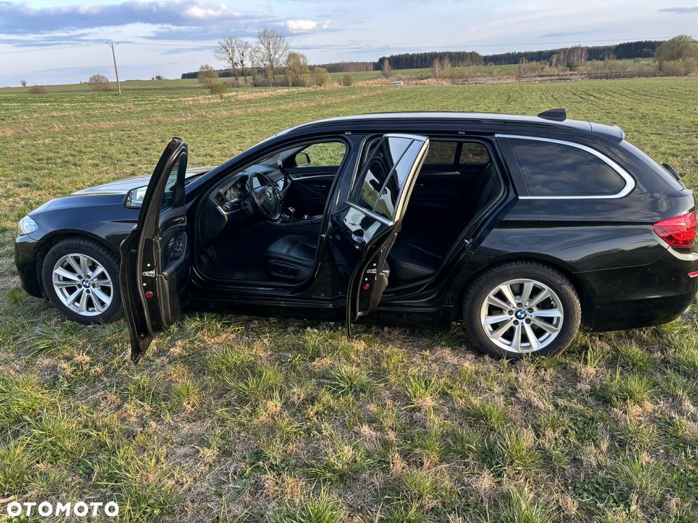 BMW Seria 5 520d - 27