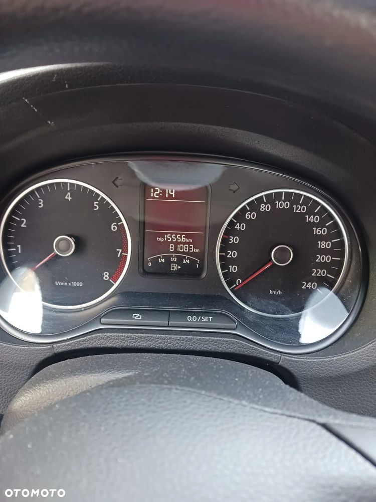 Volkswagen Polo - 11