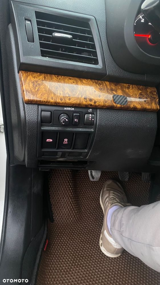 Subaru Legacy 2.0D Active - 11