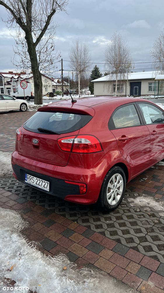 Kia Rio 1.4 Business Line - 4