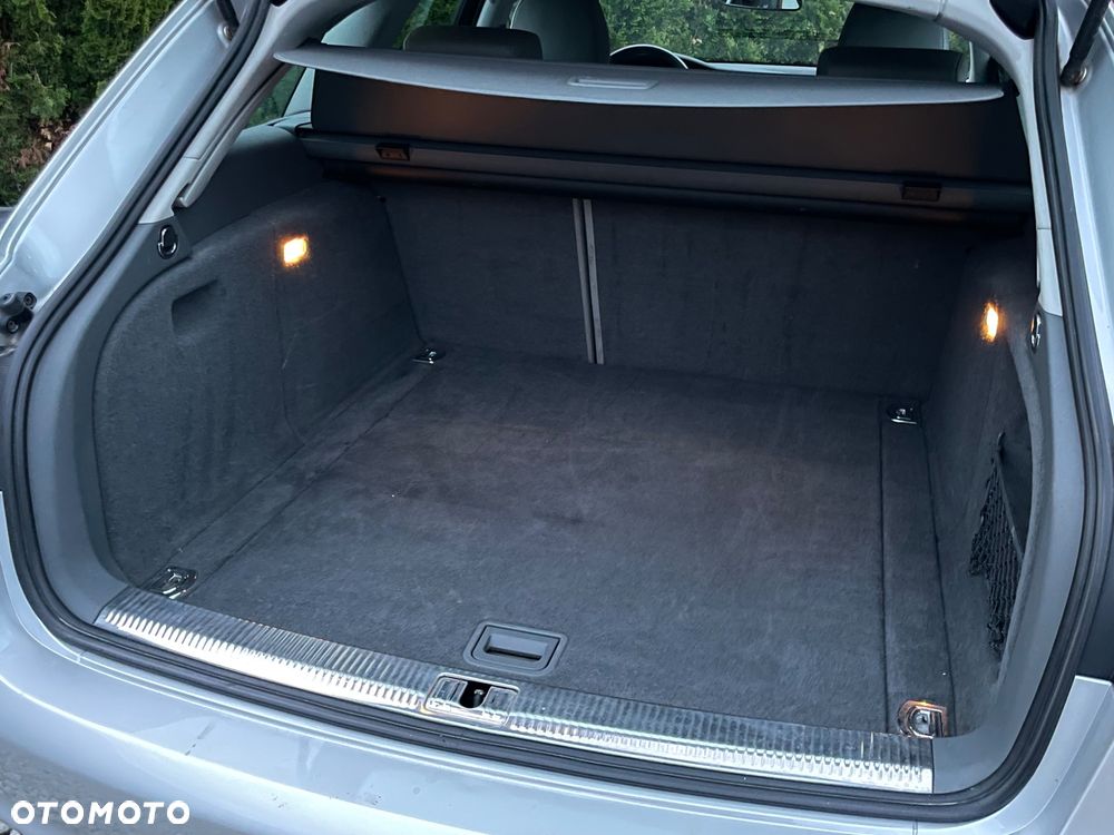 Audi A4 Avant 2.0 TDI 116g DPF Ambiente - 28