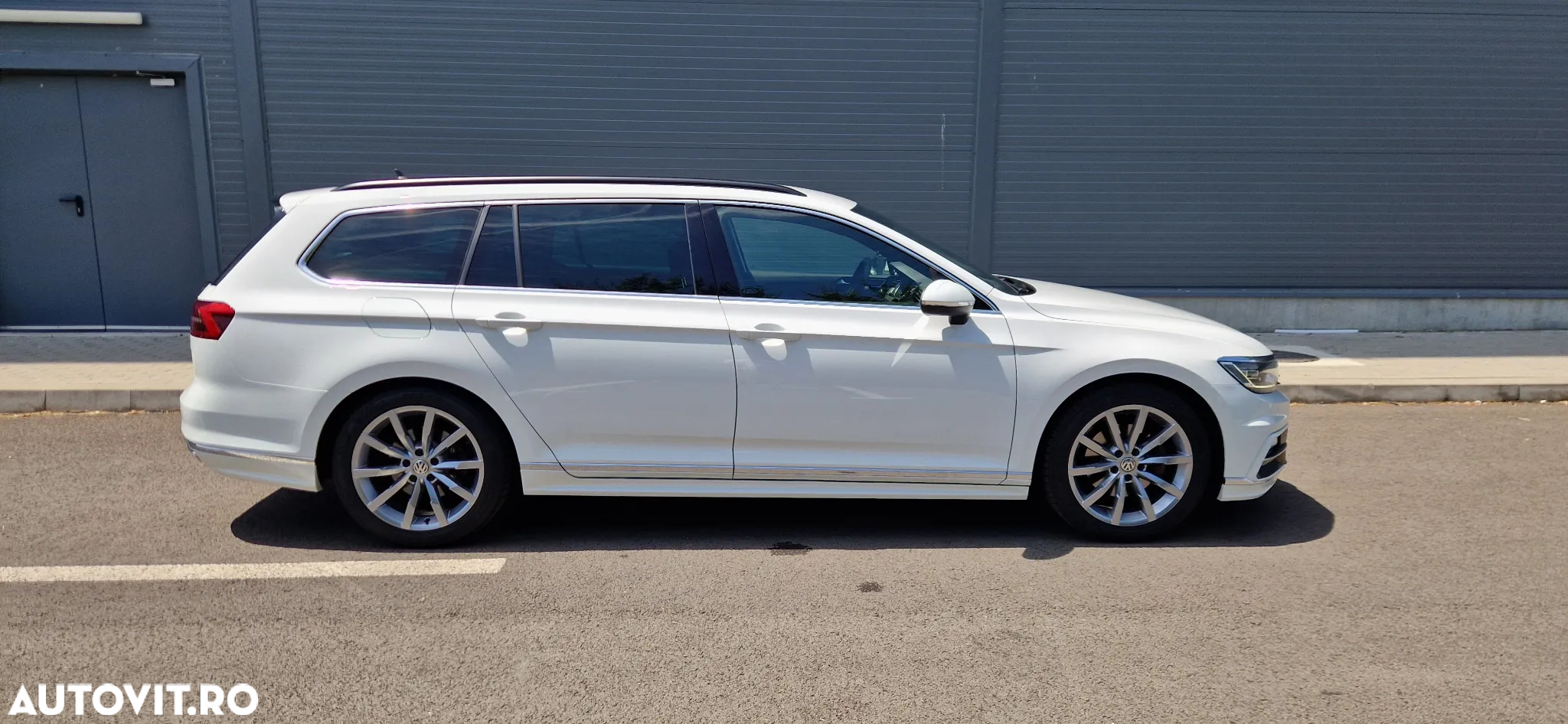 Volkswagen Passat Variant 2.0 TDI SCR (BlueMotion Technology) Highline - 9