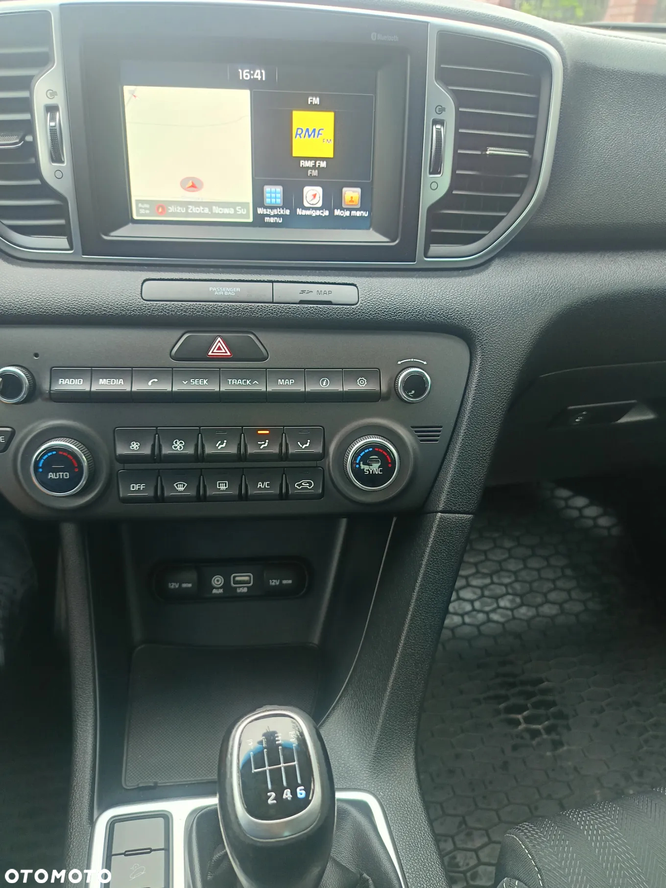 Kia Sportage - 17