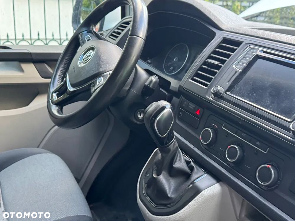 Volkswagen Transporter - 8