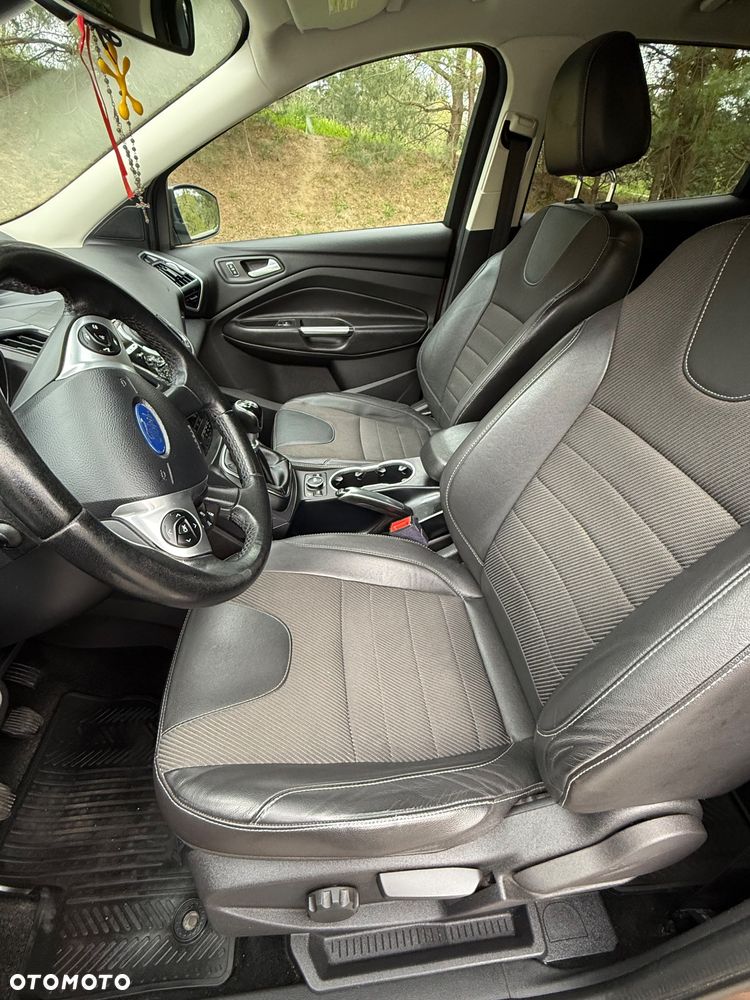 Ford Kuga 2.0 TDCi 4WD Titanium - 9