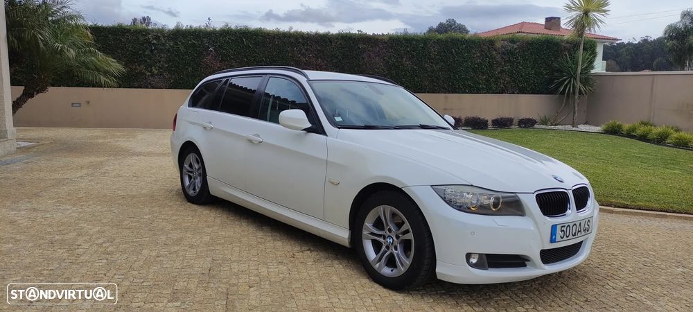 BMW 318 d Touring Sport Line - 3