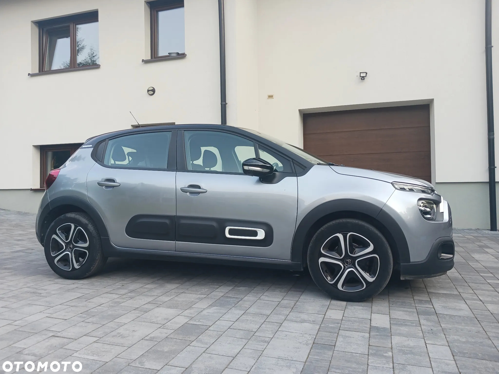 Citroën C3 1.2 PureTech Shine - 2