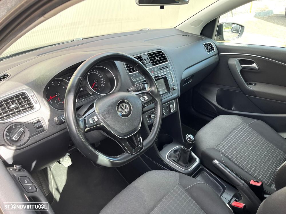 VW Polo 1.0 Confortline - 9