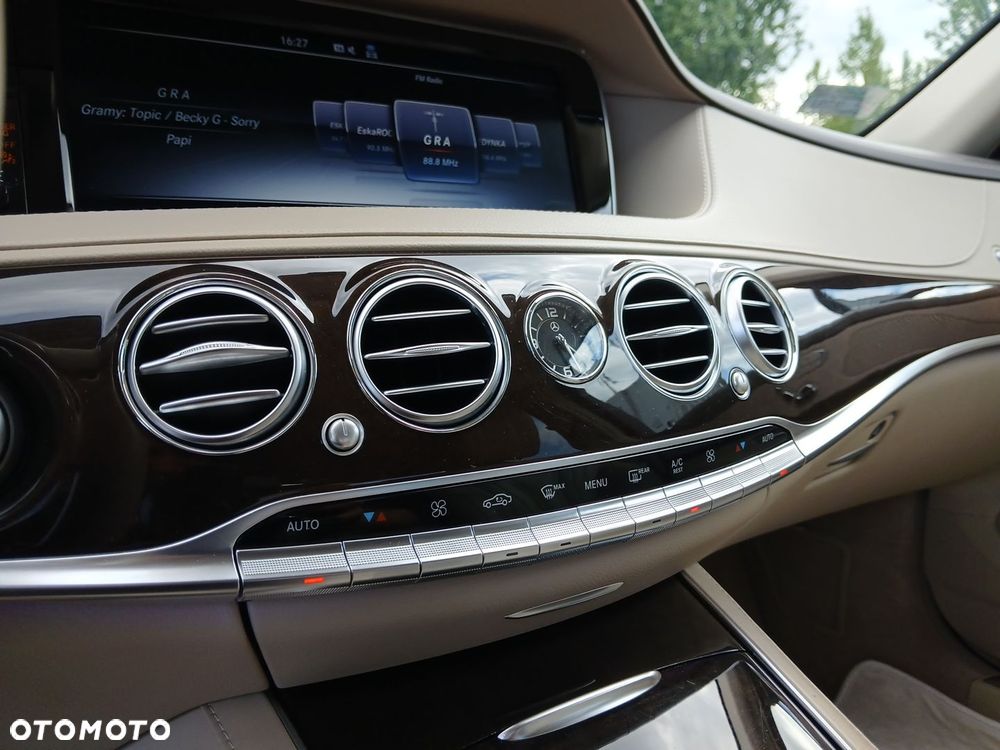 Mercedes-Benz Klasa S 500 4Matic 9-TRONIC - 25