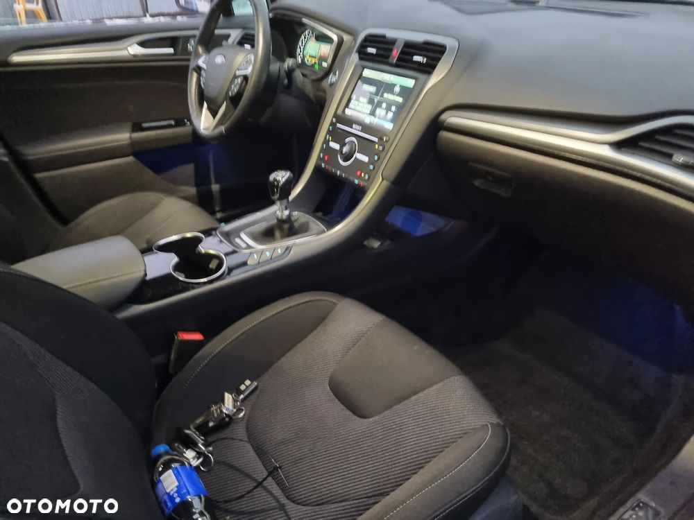 Ford Mondeo 2.0 TDCi Start-Stopp Business Edition - 3