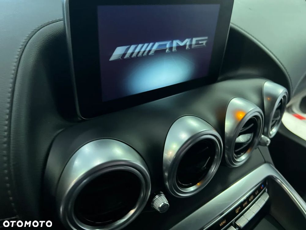 Mercedes-Benz AMG GT - 9