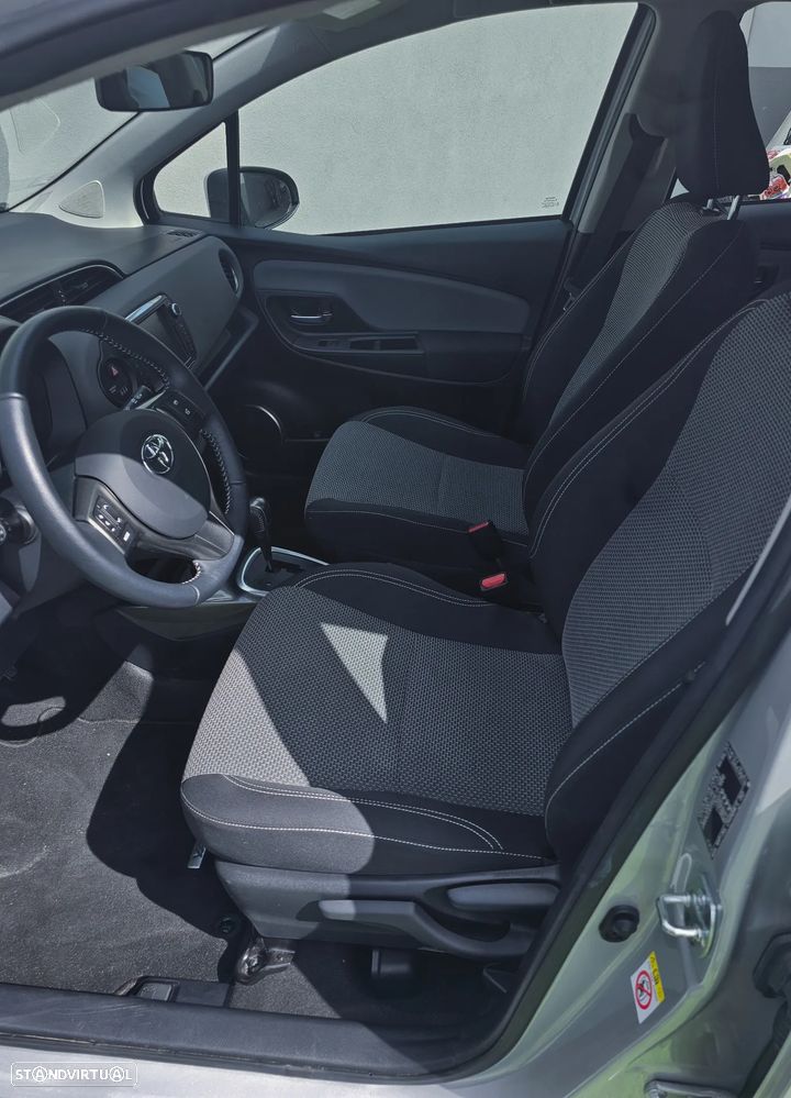 Toyota Yaris 1.5 HSD Sport+P.Luxury+TSS - 6