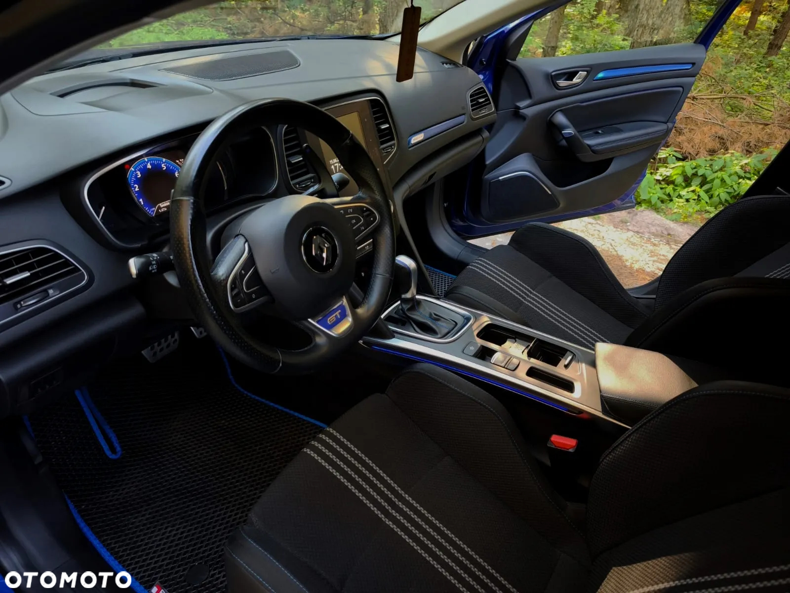 Renault Megane 1.6 TCe GT EDC - 7