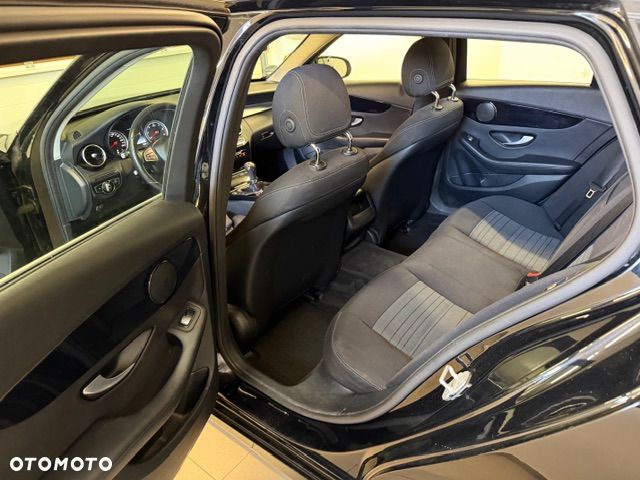 Mercedes-Benz Klasa C 200 (BlueTEC) d Exclusive - 23