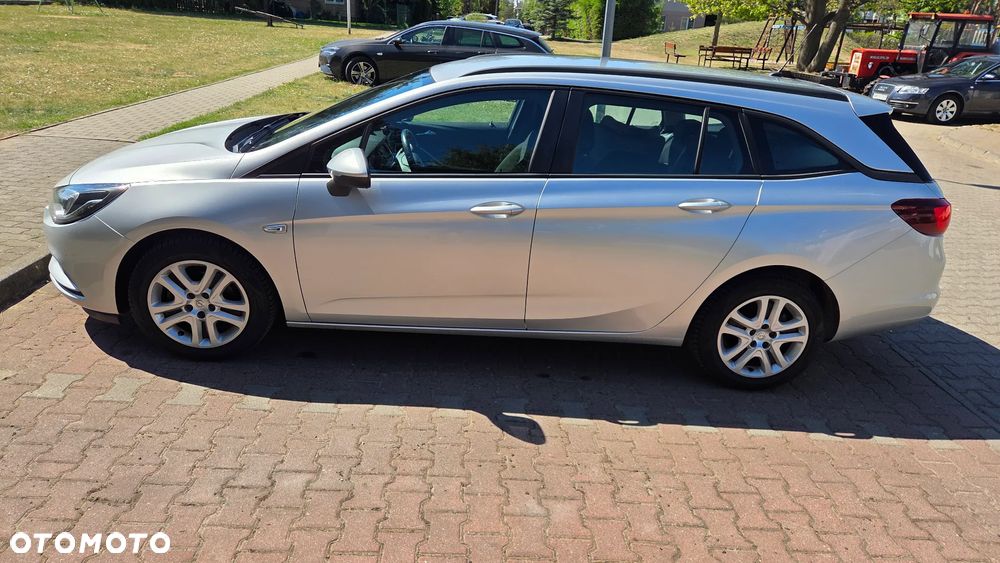 Opel Astra 1.4 T Enjoy - 2