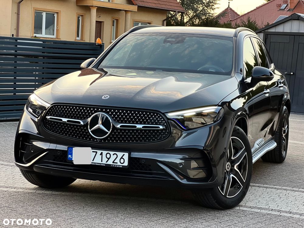 Mercedes-Benz GLC - 25