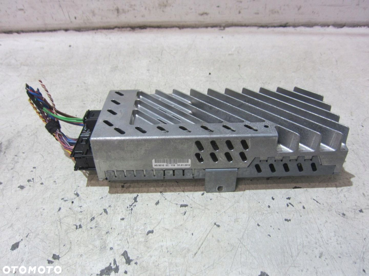 BMW F10 F06 WZMACNIACZ HARMAN HIFI AMPLITUNER 9264953 9296113 65129264953 - 2