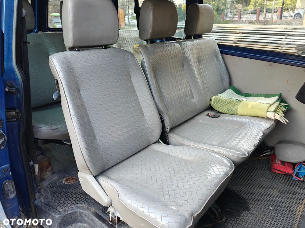 Volkswagen T4 bus - 7