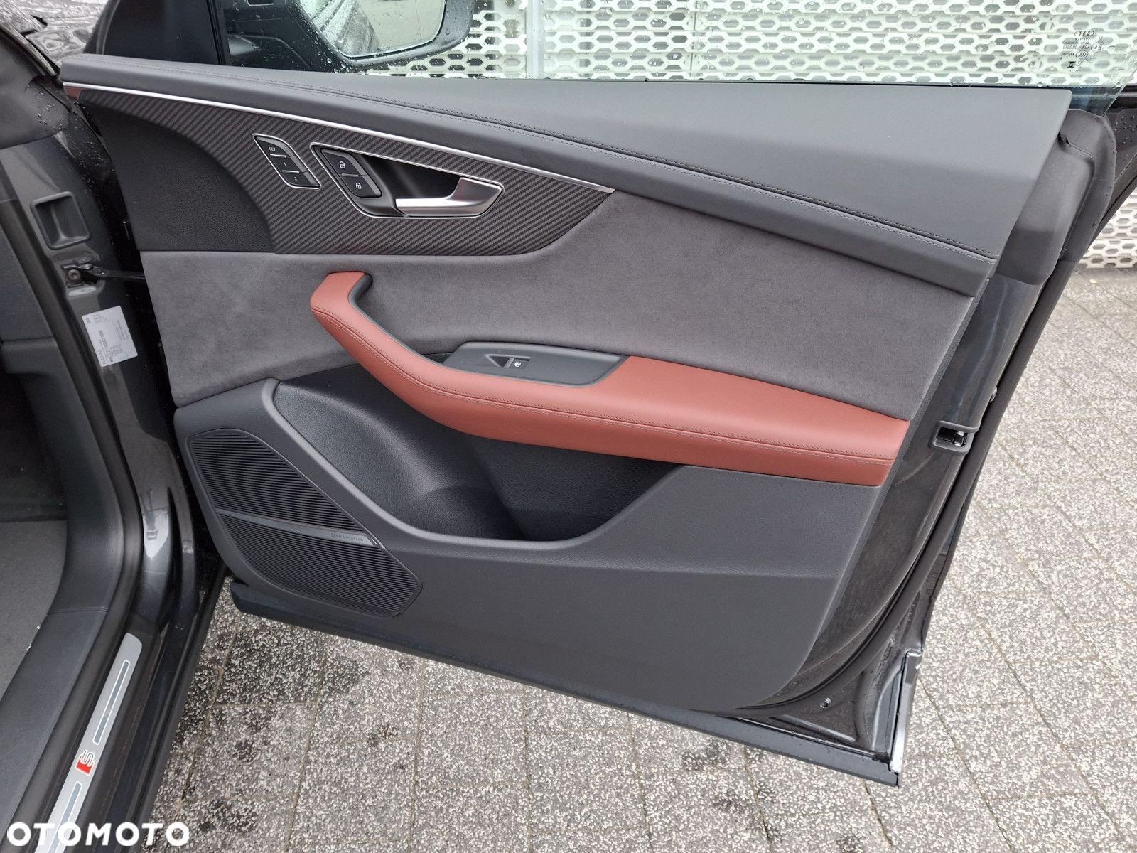 Audi SQ8 - 12