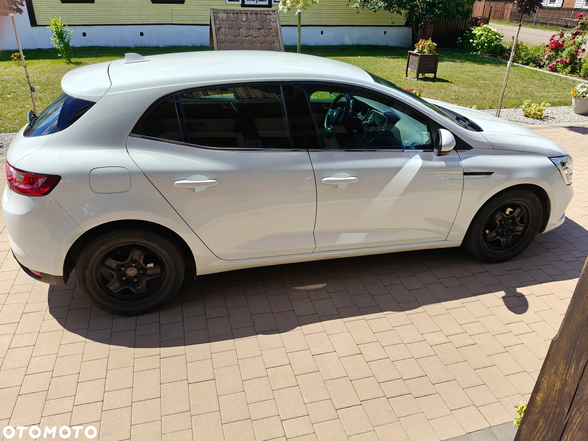 Renault Megane 1.6 SCe Life - 4