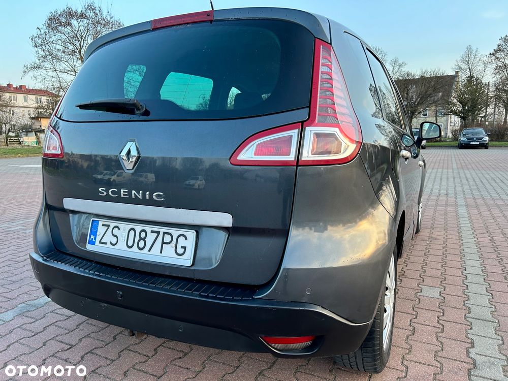 Renault Scenic 2.0 16V 140 CVT Dynamique - 7