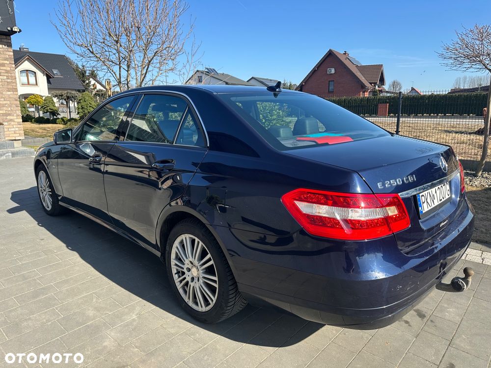 Mercedes-Benz Klasa E 250 BlueTEC 4Matic 7G-TRONIC - 5