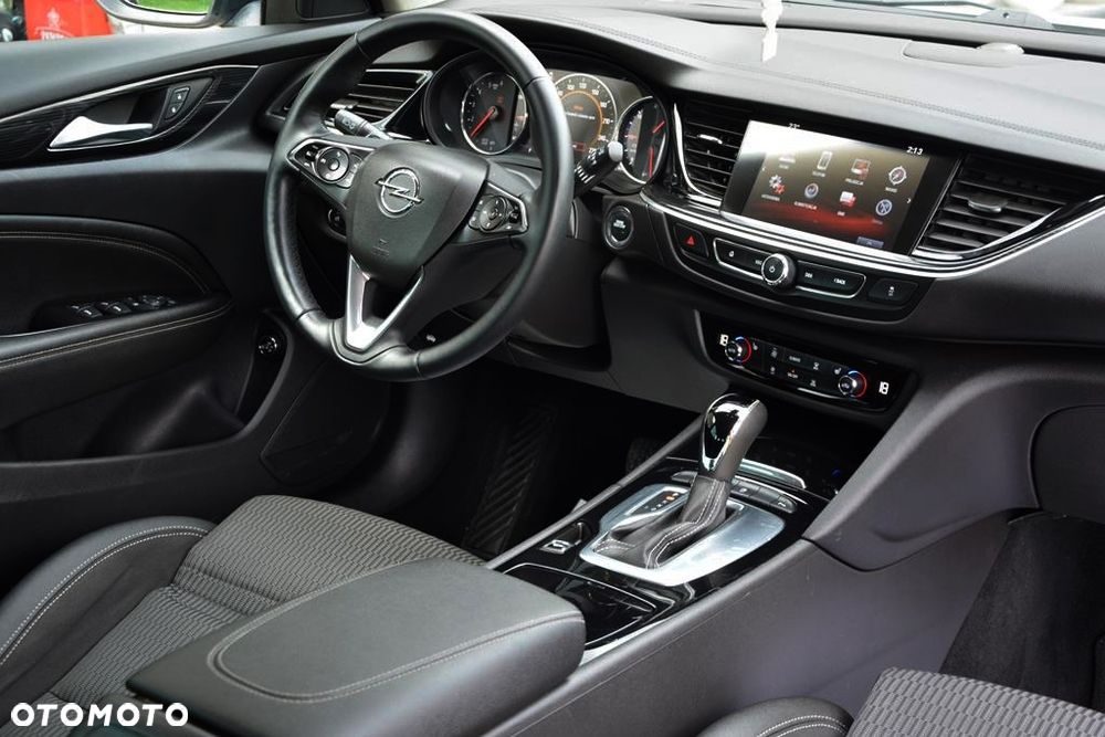 Opel Insignia 2.0 CDTI 4x4 Automatik Edition - 33