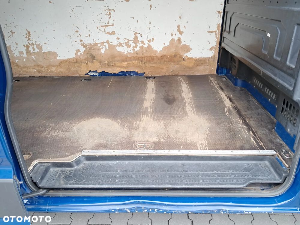 Volkswagen Crafter - 27