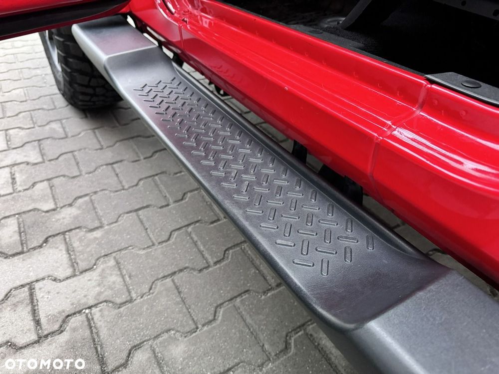Jeep Wrangler - 16