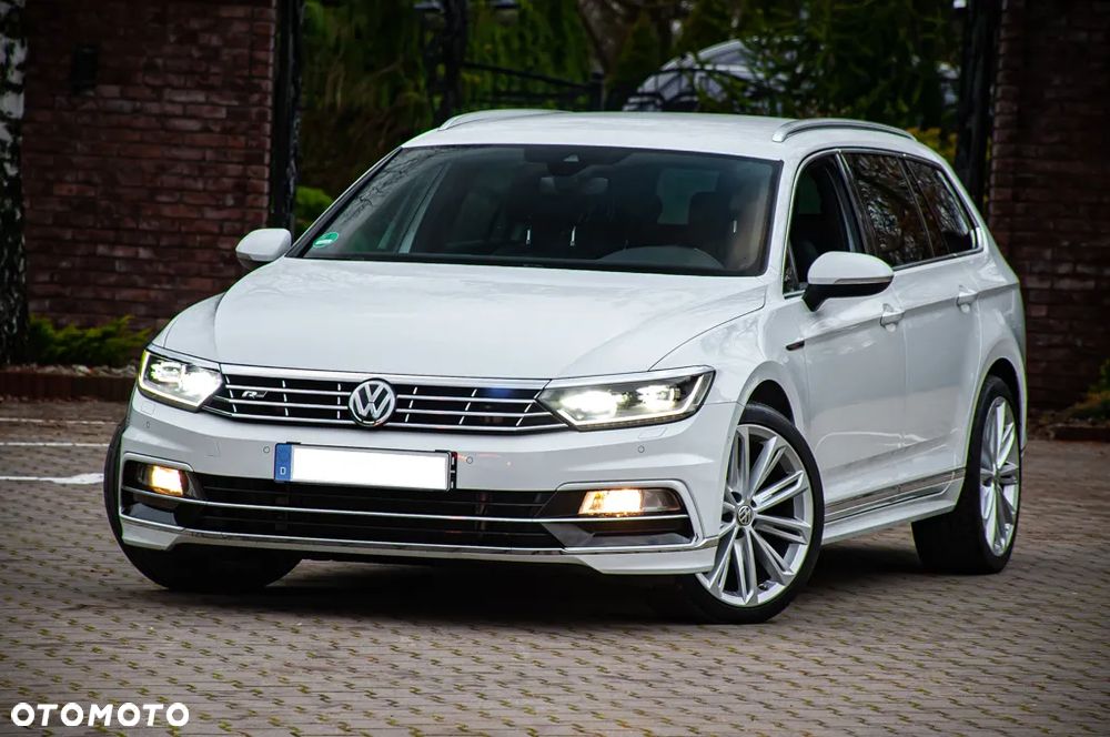Volkswagen Passat 2.0 TDI SCR 4Motion DDG Highline - 2