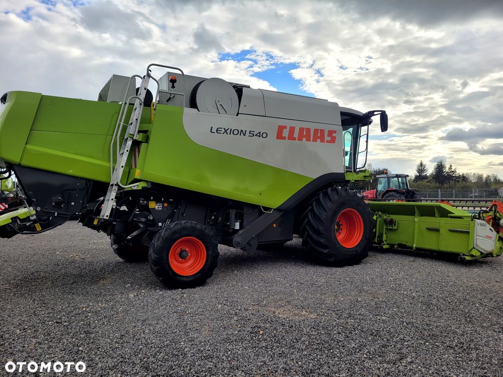 Claas LEXION 540 heder Vario V660 - 10