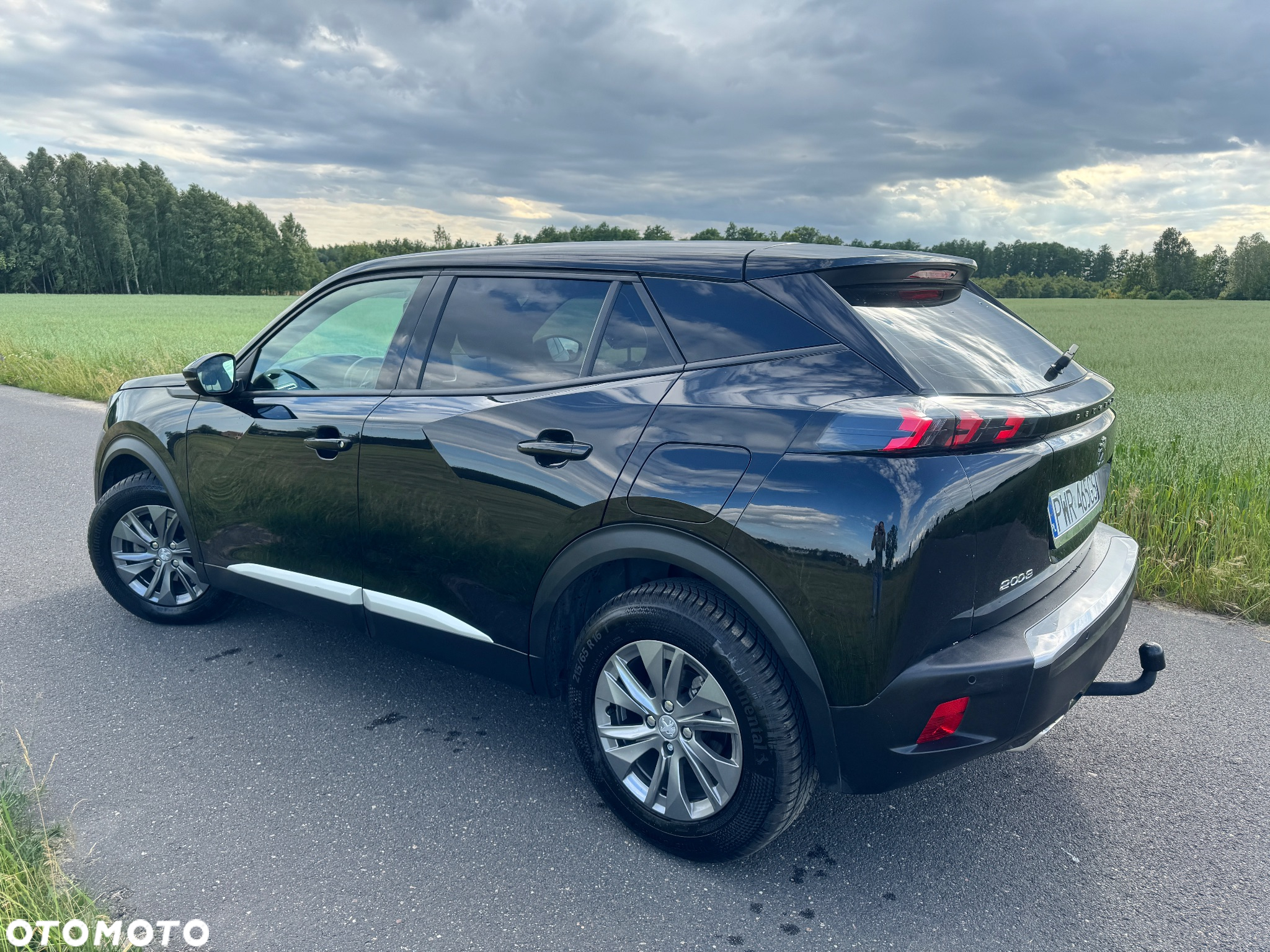 Peugeot 2008 1.2 PureTech Allure S&S - 10