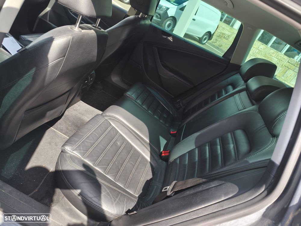 VW Passat Variant 2.0 TDI Highline DSG - 10