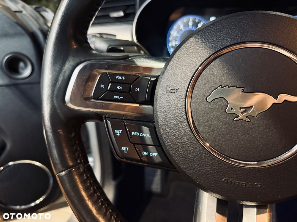 Ford Mustang 5.0 V8 GT - 18