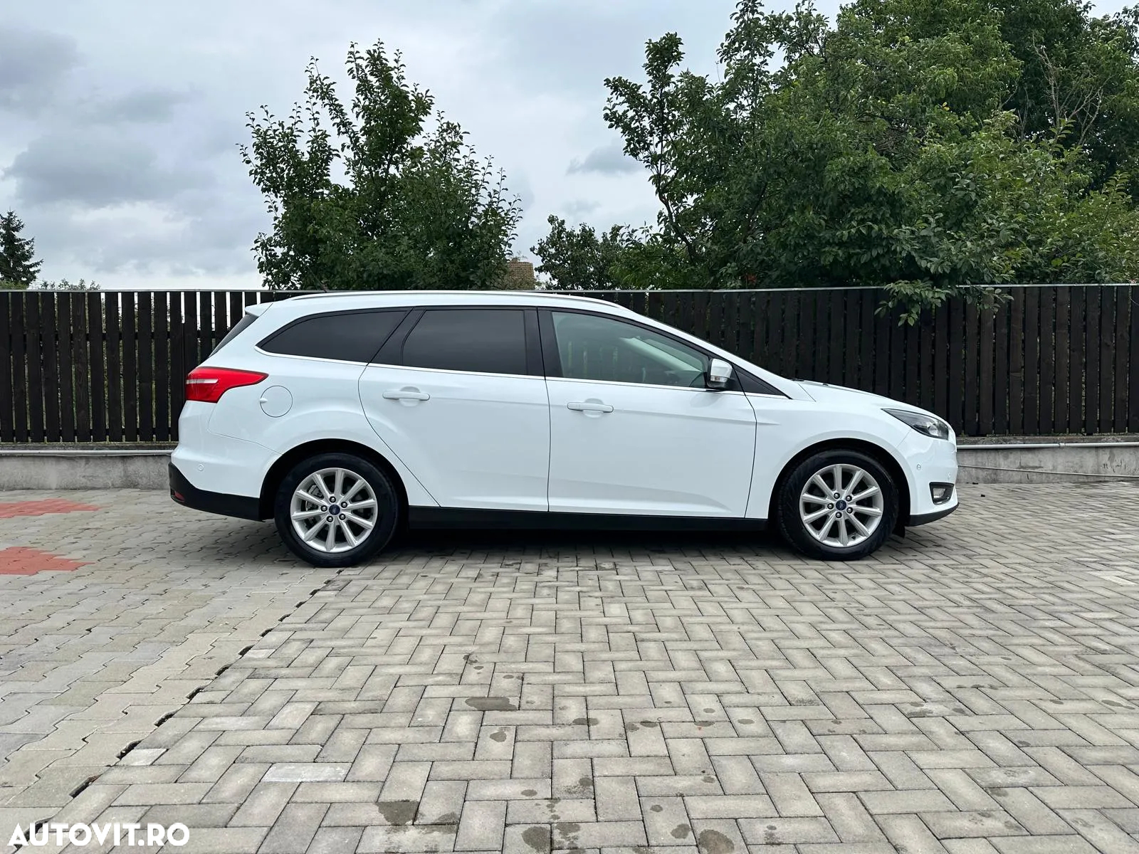 Ford Focus 1.5 EcoBlue Start-Stopp-System TITANIUM X - 4