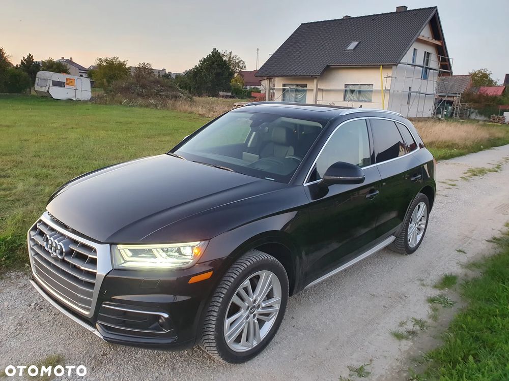 Audi Q5 2.0 TFSI quattro S tronic design - 2