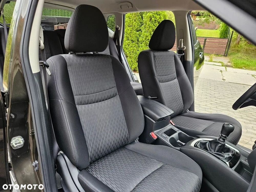 Nissan X-Trail 1.6 DIG-T N-Connecta 2WD - 12