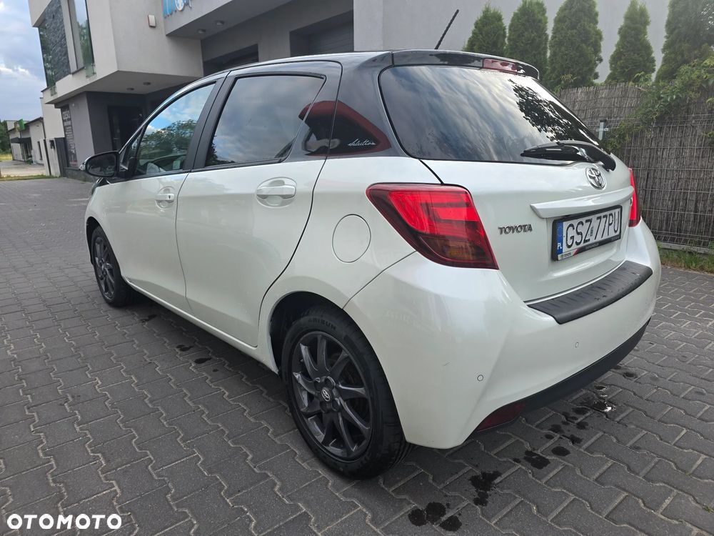 Toyota Yaris 1.33 Selection Platinum - 29