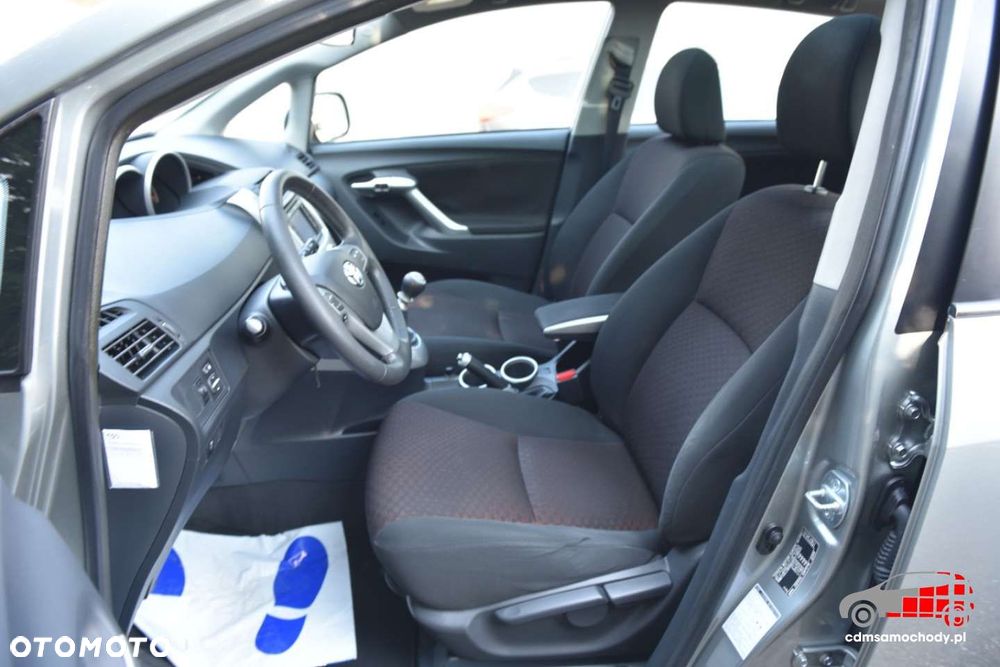 Toyota Verso 1.6 Active 7os - 14