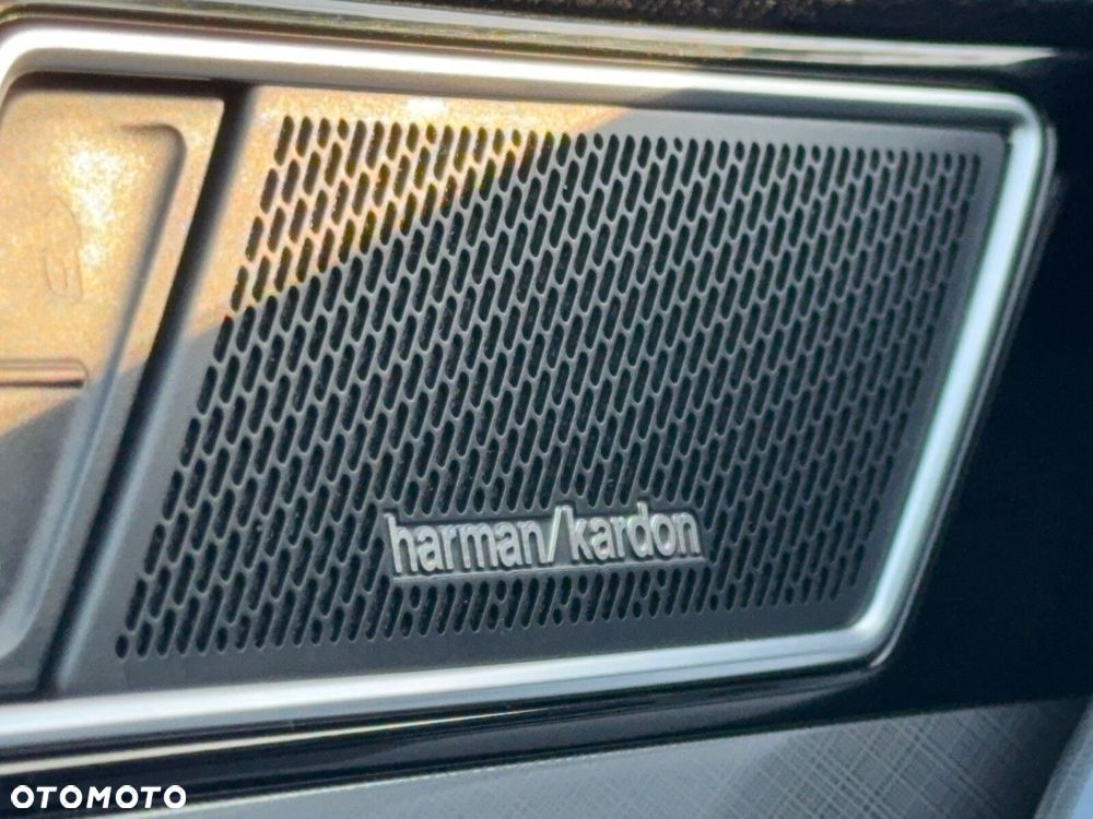 Volkswagen Passat Variant 2.0 TDI EVO Business DSG - 23