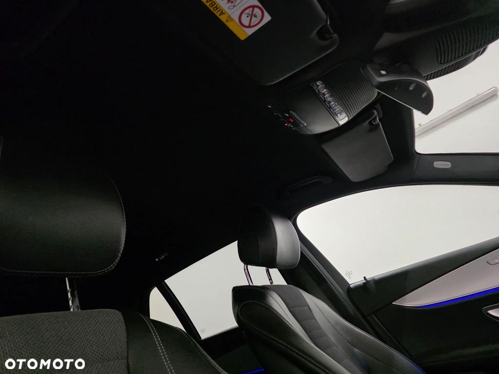 Mercedes-Benz Klasa E 300 de 4-Matic Exclusive - 28