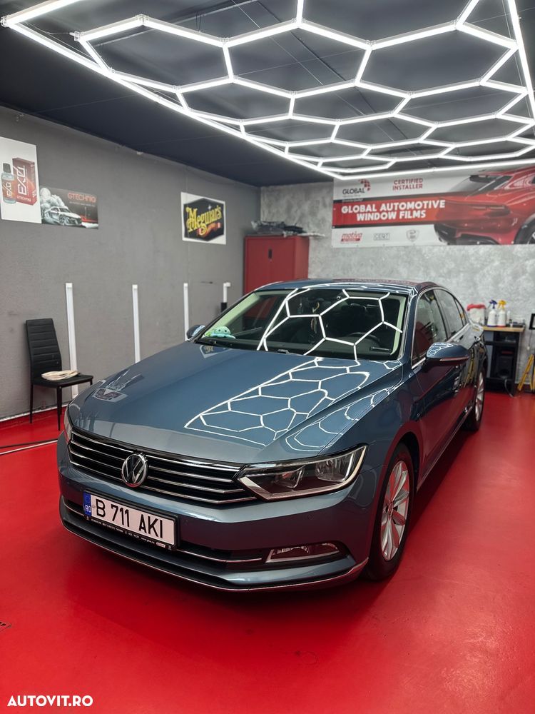 Volkswagen Passat 2.0 TSI DSG Highline - 2