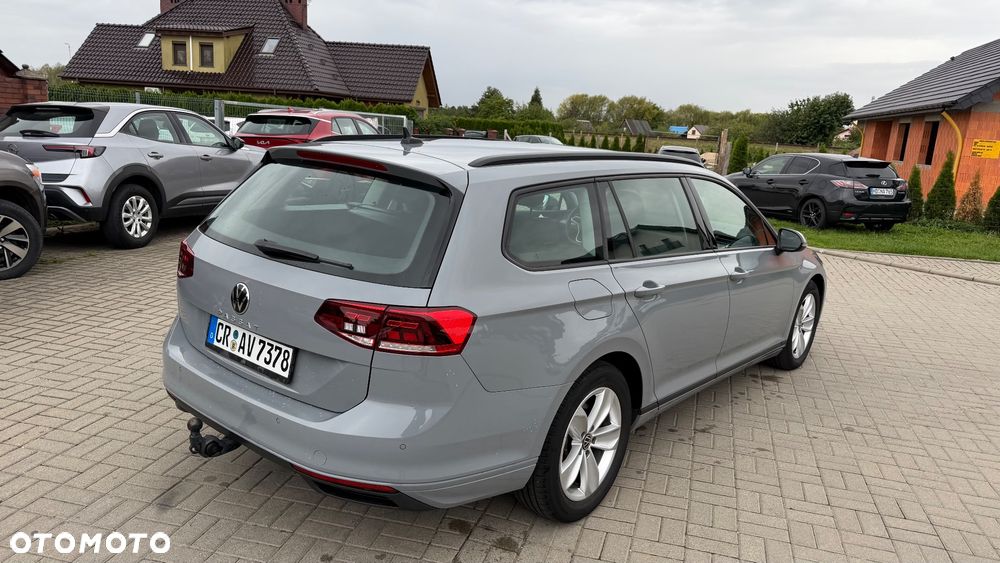 Volkswagen Passat Variant 2.0 TDI BMT Comfortline - 10