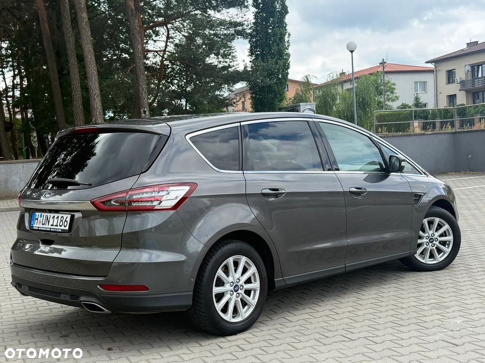 Ford S-Max 2.0 TDCi Titanium - 15