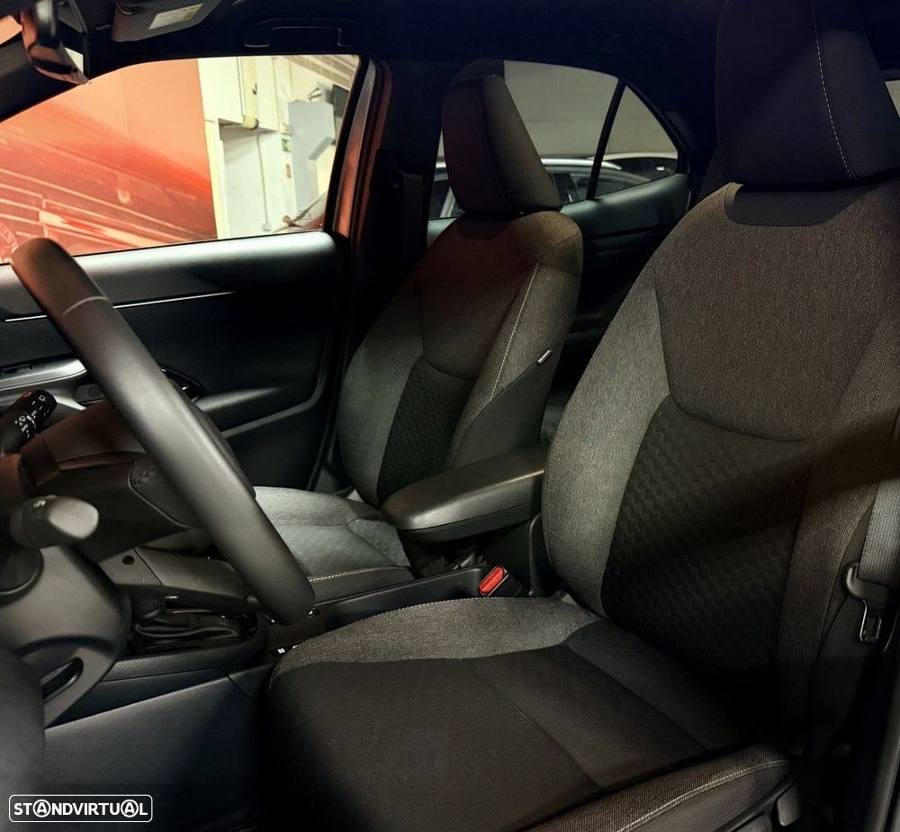 Toyota Yaris Cross 1.5 HDF Premier Edition - 7